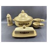 7pc Pfaltzgraff Dishes