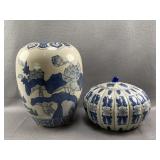 2pc Blue & White Ceramic