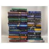 31pc Anne Perry Books
