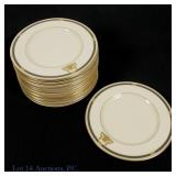 15 8 Inch Plates With Arlington Park Crest
