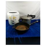 Kitchen Lot Includes Moulinex Deep Fryer (