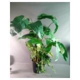 Beautiful Artificial Arrangement Measures 32"