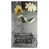 Lawn Art Two Metal Flower Bed Flowers And A Metal