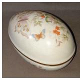 Vintage 1974 Avon Egg With 22K Gold Trim Check