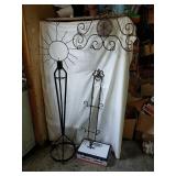 Metal Lot Includes Sun With Stand Measures