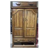 Wardrobe - one drawer is swelled, wonï¿½t fit in