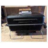 Portable Gas Grill Model No. 843095K