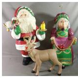 Beautiful Porcelain Figures Santa Measures