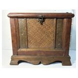 Wooden storage box with leather and wicker look