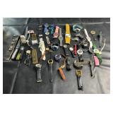 Mixed lot of wristwatches and watch bands