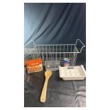 Mixed household and kitchen lot including a white