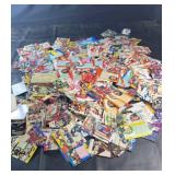 Large lot of vintage and modern hockey trading