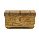 Early hump top Chest circa 1850