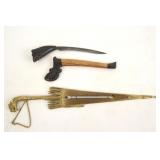 Rare miniature Indonesian knife & Thermometer