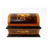 Reige Swiss music box with one disc