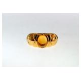 14kt Gold Cabochon Cut Amber ring