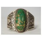 Old pawn Silver turquoise bracelet - w oval stone