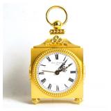 Hour Lavigne a Paris alarm clock