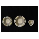 Porcelain basket weave floral bowls