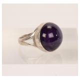 LARGE PURPLE STONE & STERLING SILVER RING 8