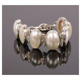 OYSTER SHELL & STERLING SILVER BRACELET