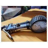 Air Hose Extension With Tire Pressure Gauge