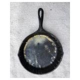No 8 Cast Iron Skillet With Heat Ring
