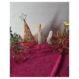 3 Nesting Christmas Trees 2 Metal With Decorations