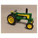 John Deere 530 WF - 50th Anniversary 30 Series - ERTL - 9”