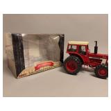 International 1466 Farmall Turbo - 40th Anniversary - ERTL - 11”
