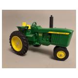 John Deere 3010 - Beckman Endowment Collector Edition - 9”