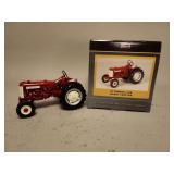 International Harvester Farmall Cub Lo-Boy Tractor - Spec Cast Collectibles
