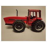 International 7488 Articulating Front End Tractor - ERTL - 15'L x 8'H