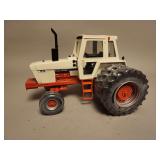 Case Agri King 1370 - ERTL Dealer Edition - 11'L x 8'H