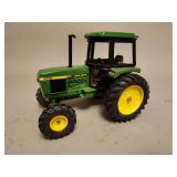 John Deere 2755 - ERTL - 9'L x 7'H