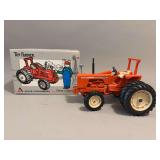 Allis Chalmer Two Twenty - Ertl - National Farm Toy Show 11-3-95 - 1/16
