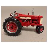 Farmall 450 - Ertl - 50th Anniversary - 10”x6”
