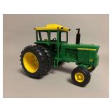 John Deere 4620 Diesel - Limited Edition Iowa State Fair Blue Ribbon Foundation 2003 - ERTL - 2408 of 3500 - 11”