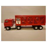 Semi with Livestock Hauling Trailer - 21'L