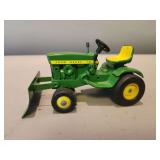 John Deere 140 Lawn & Garden Tractor - 5'H x 3'H
