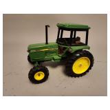 John Deere 2550 - November 1983 Collector's Edition - ERTL