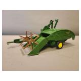 John Deere No. 12A Early Model Combine - ERTL - 13'L x 6'H