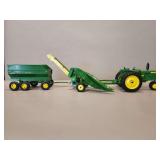 John Deere 4020 Diesel with Single Row Corn Picker and Silage Wagon - 31'L x 8'H