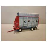 Gehl 980 Silage Wagon - 15'L x 9'H