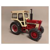 International 1566 Farmall Turbo - ERTL - 11”