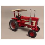 International 1468 Farmall - 1995 Lafayette Farm Toy Show Edition - ERTL - 10”