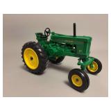 John Deere Model 70 - National Farm Toy Show  2000 Series IV #1 - ERTL - 9.5”