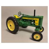 John Deere 620 - ERTL - 9”