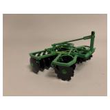 John Deere Cultipacker - 5”