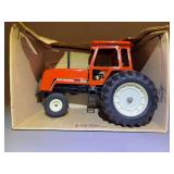 Allis Chalmer 8030 - Ertl - 1/16 Scale